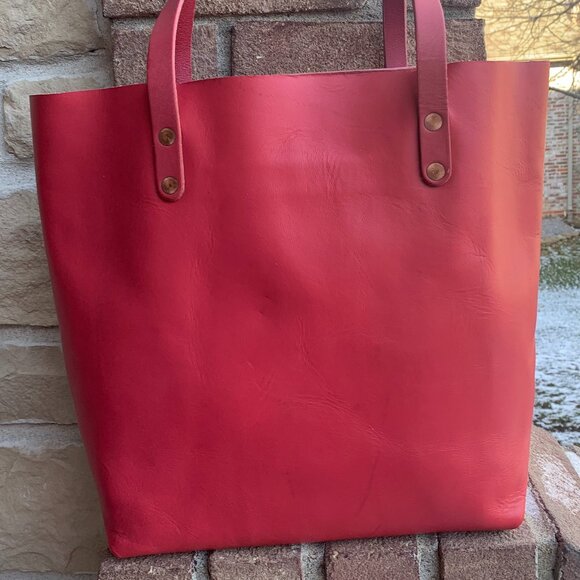 KMM & Co Standard Salmon Tote - Picture 4 of 16